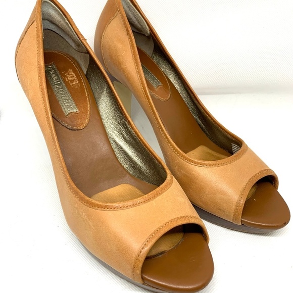 Banana Republic Lyons Leather Open Toe Pumps - Picture 2 of 6